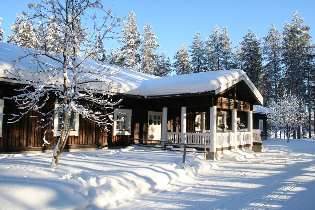Metsaekartano Outdoor Centre Aparthotel Kettulanmaki ภายนอก รูปภาพ
